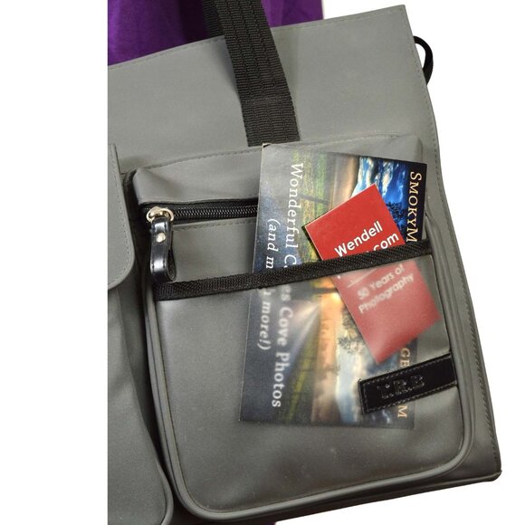 T R Bentley Gray and Black Nylon Canvas Shoulder Bag NICE - Picture 11 of 12